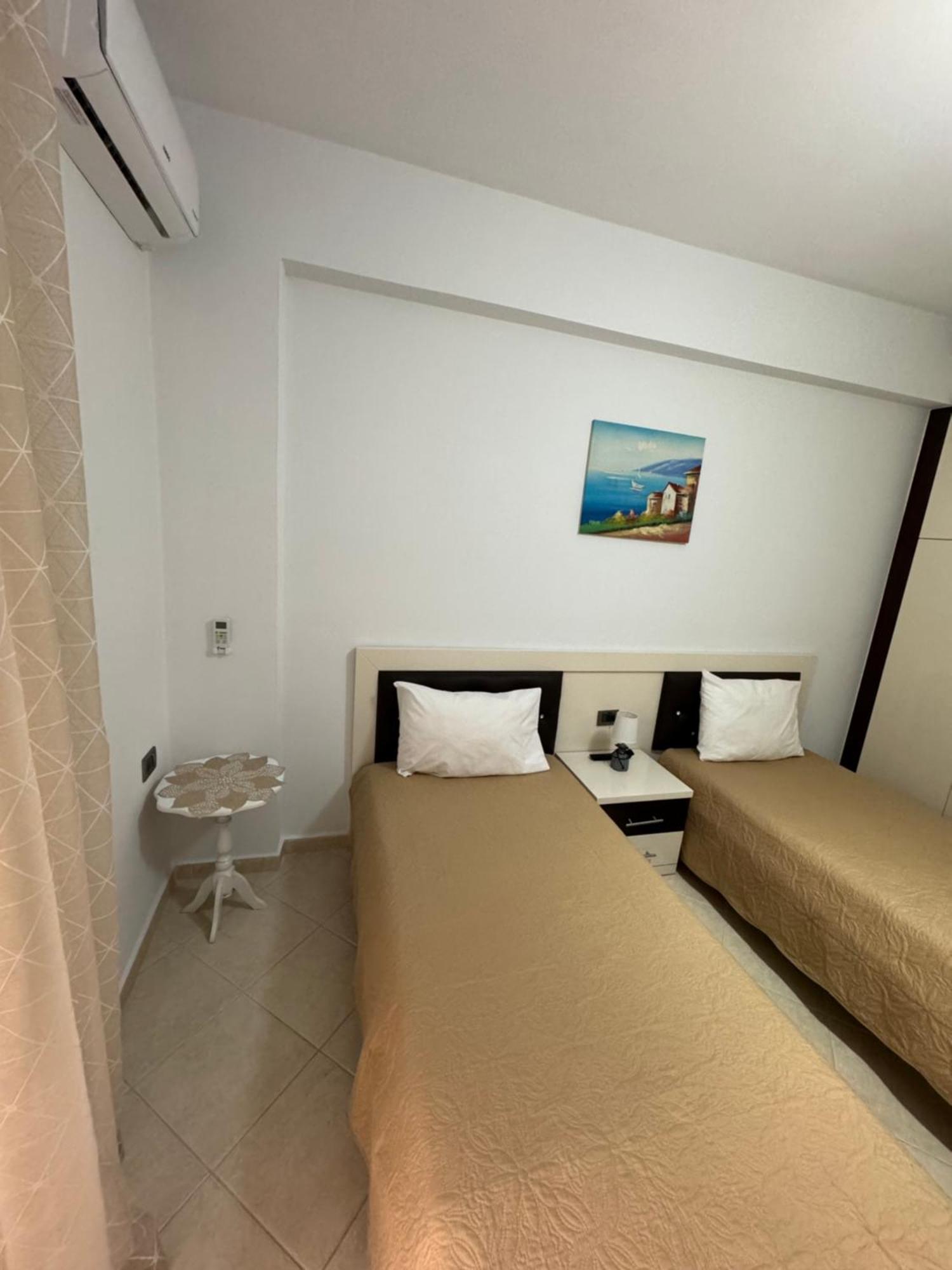Ionian Eye Studios Sarandë Esterno foto