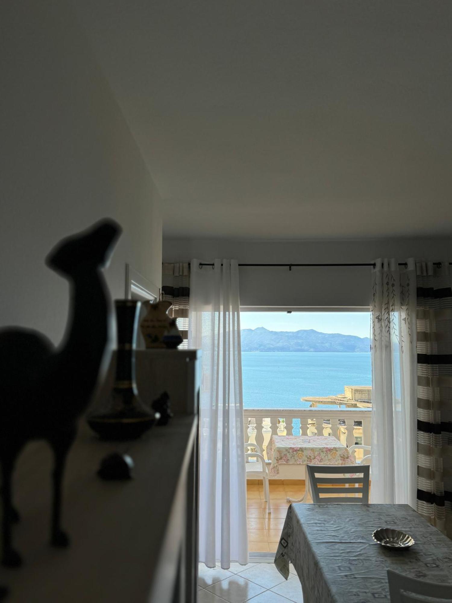 Ionian Eye Studios Sarandë Esterno foto