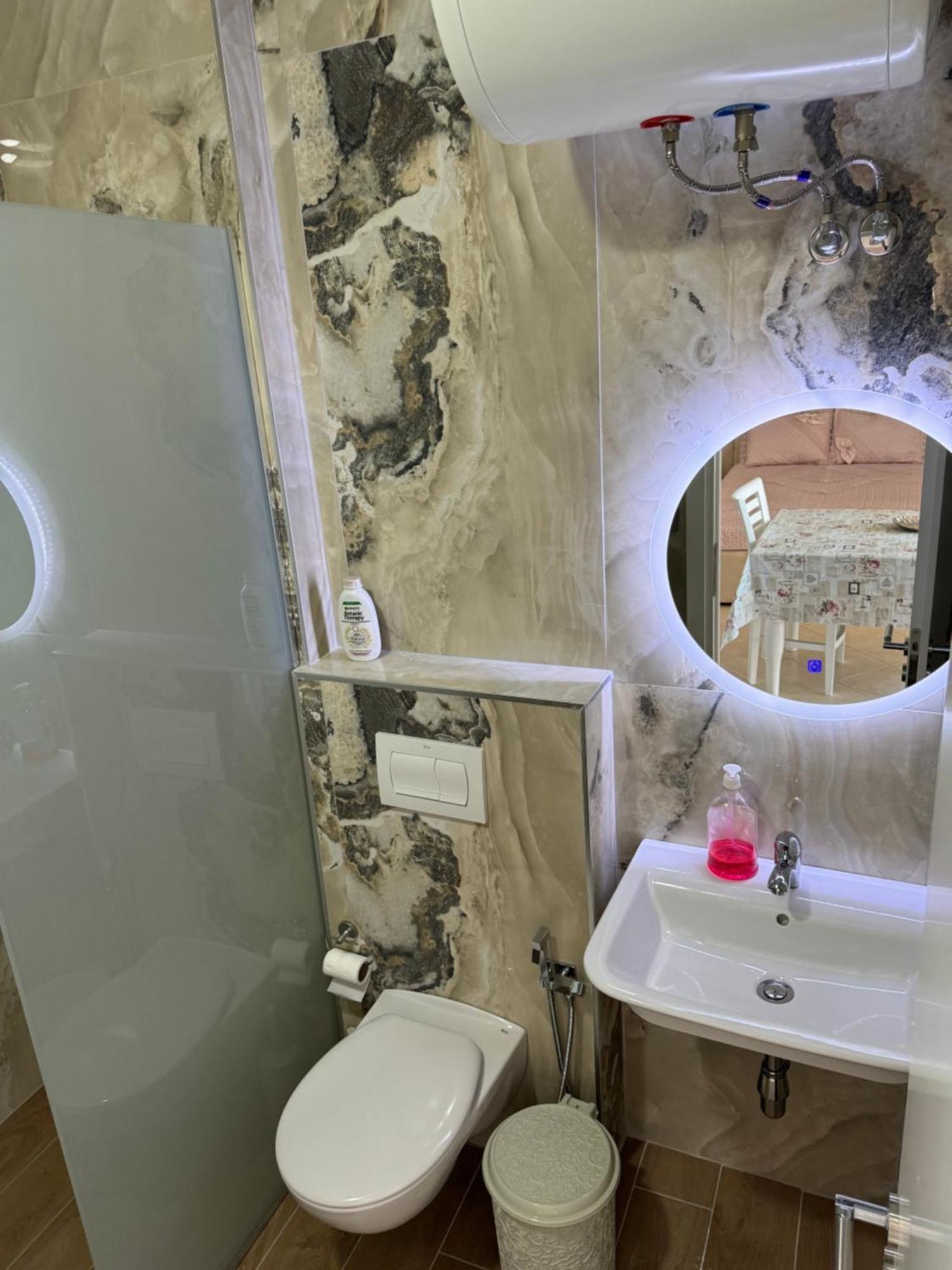 Ionian Eye Studios Sarandë Esterno foto
